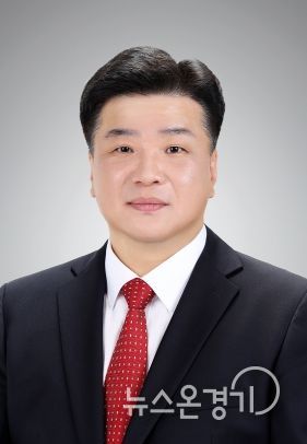 경기도의회 혁신추진특별위원장인 양우식 의원(국민의힘, 비례)