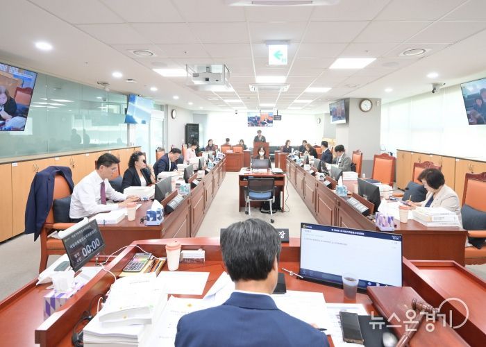 경기도의회 여성가족평생교육위원회2025년 제2회 추가경정예산안 155억 원 증액