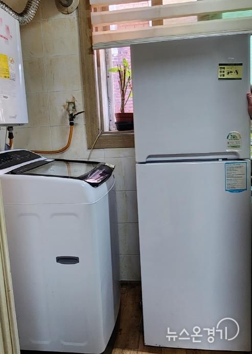 수원시 팔달구 우만1동, 통합사례관리 가구에 세탁기·냉장고 지원으로 사랑나눔 실천