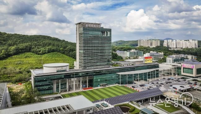 용인특례시청사 전경